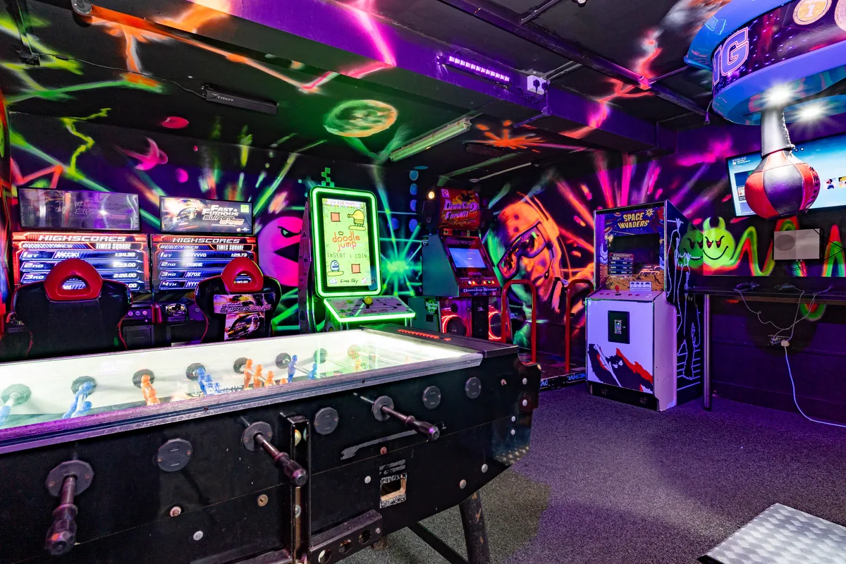 Free-play arcade at DJW Events